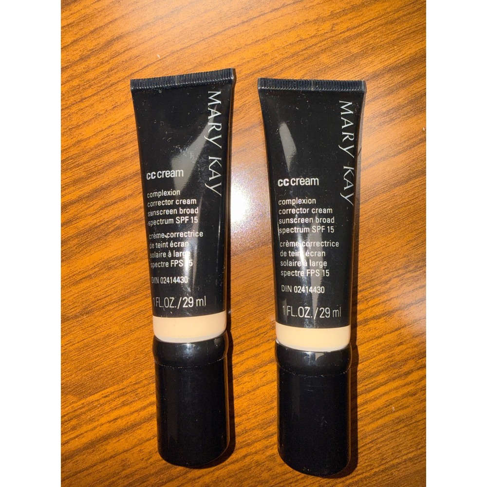 Lot of 2 Mary Kay CC Cream Complexion Corrector SPF 15 Very Light 1oz 29ml Each